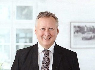 JRH Wirtschaftstreuhand GmbH & Co. KG Steuerberatungsgesellschaft