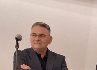 Goldene Ehrennadel des Landesverbandes für Gerd-Peter Gramlich